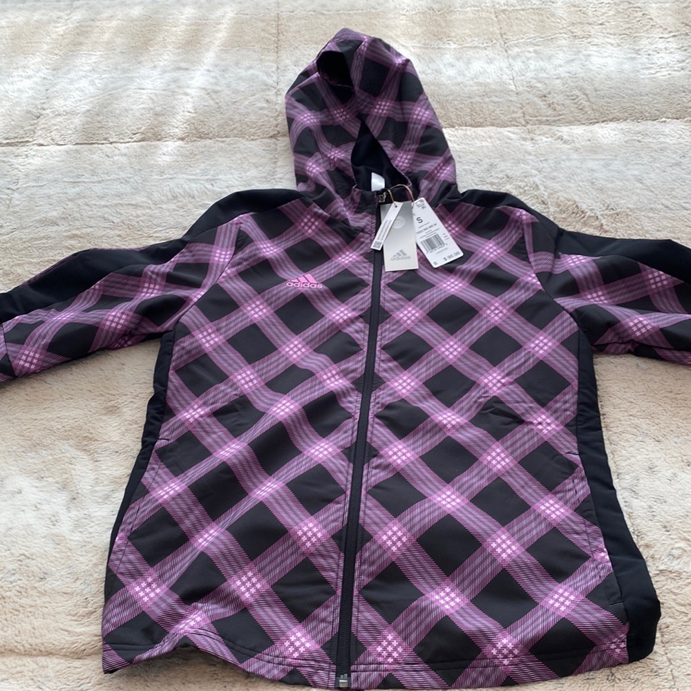 adidas Women’s Sports Hoodie NWT Fuchsia Color